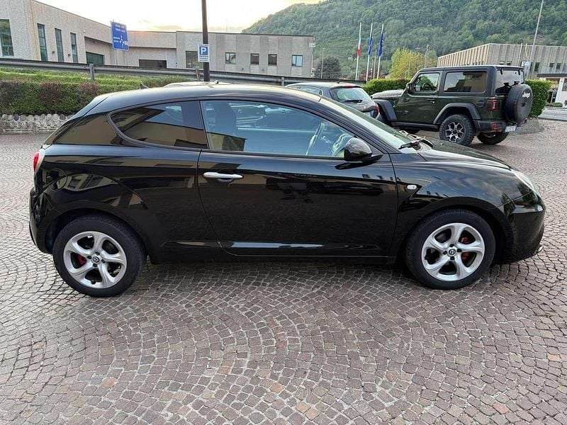 Gebraucht Alfa Romeo MiTo Super 79 PS (58 kW) 2017 Schwarz Kleinwagen