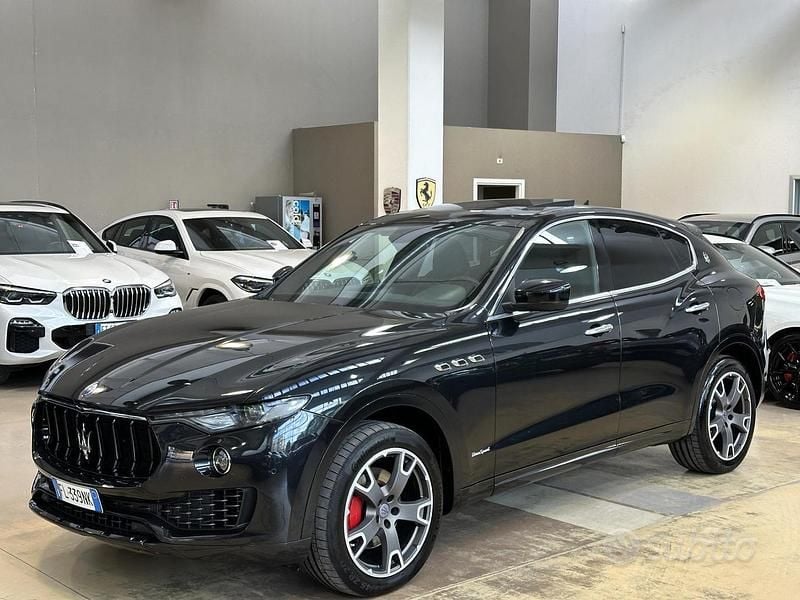 Usata Maserati Levante 250 CV (183 kW) 2018 Nero ribelle SUV