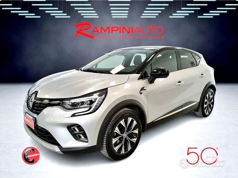 Occasion Renault Captur Techno 91 ch (66 kW) 2024 Gris SUV
