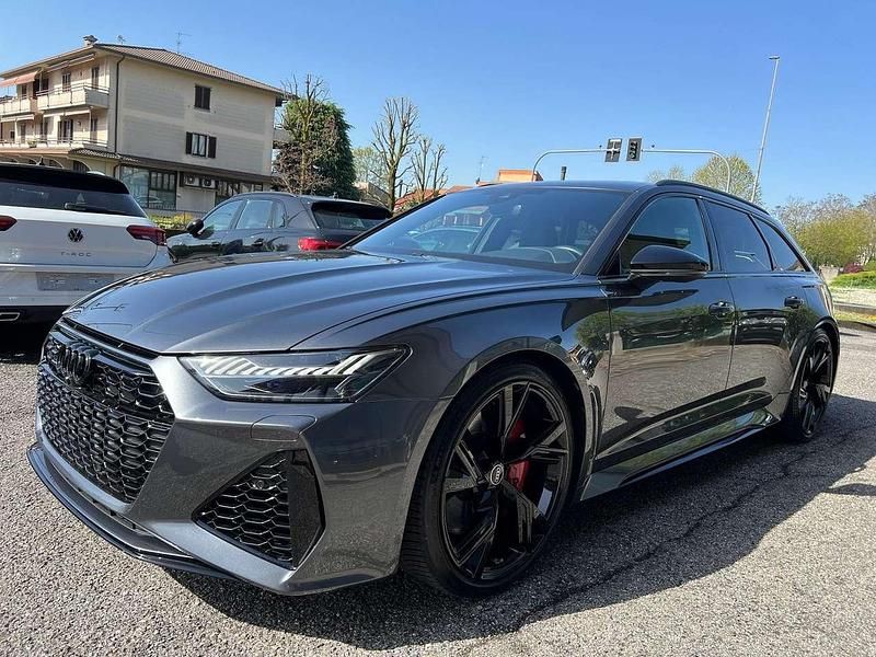 Usata Audi RS6 600 CV (441 kW) 2022 Grigio daytona Station wagon