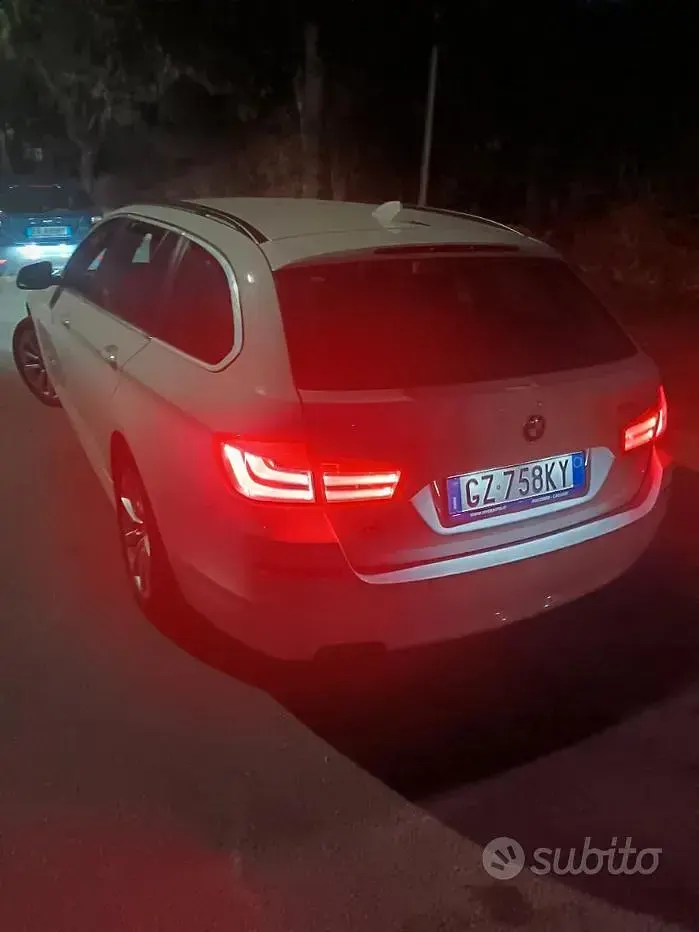 Usata BMW 520 190 CV (139 kW) 2012 Rosso Station wagon