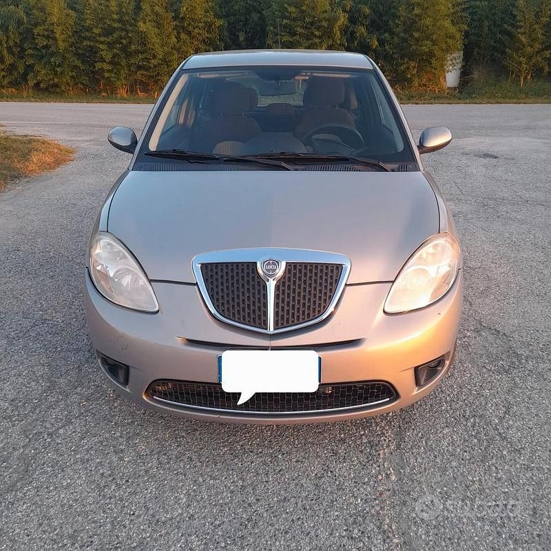 Usata Lancia Ypsilon 2008 Utilitaria