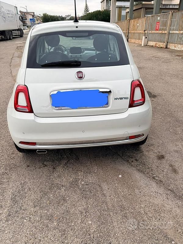 Usado Fiat 500 70 CV (51 kW) 2024 Blanco Berlina