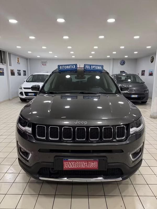 Usata Jeep Compass Limited 170 CV (125 kW) 2017 Grigio SUV