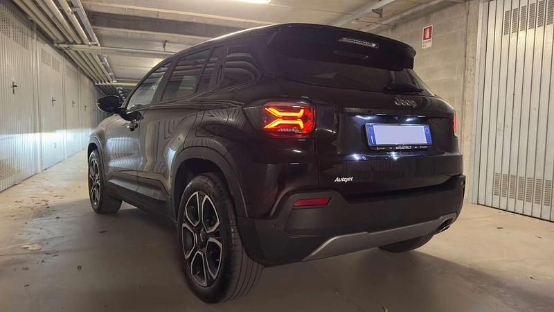 Usata Jeep Avenger Summit 101 CV (74 kW) 2024 Nero SUV