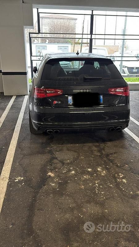 Nero Usata 2016 Audi S3 Tre volumi | 32.000 € (Molto cara) - Immagine 1/4