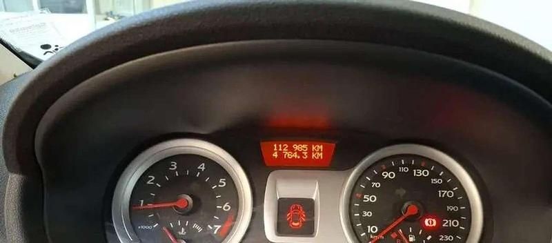 Usata Renault Clio II LE 75 CV (55 kW) 2008 Nero Berlina