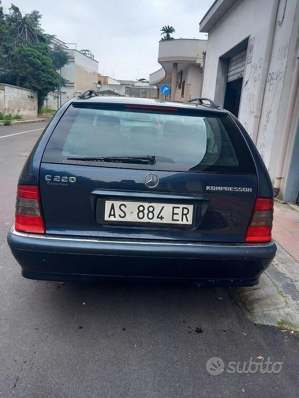 Gebraucht Mercedes C220 95 PS (69 kW) 1998 Kombi
