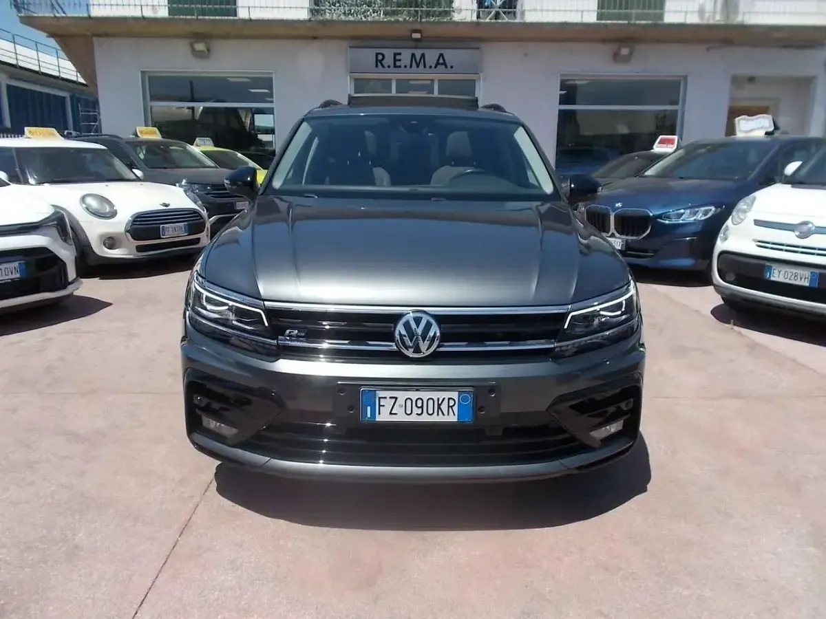 Usata VW Tiguan Sport 116 CV (85 kW) 2019 Indium grey SUV