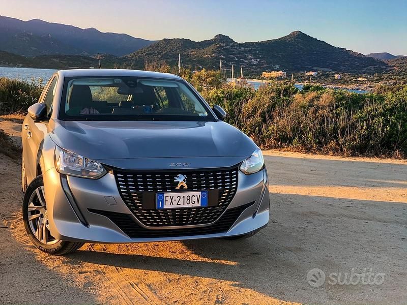 Usata Peugeot 208 101 CV (74 kW) 2019 Grigio Utilitaria