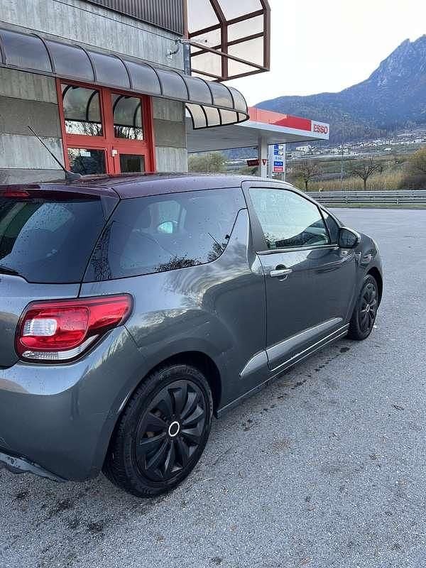 Usata Citroën DS3 Chic 95 CV (69 kW) 2012 Grigio Berlina
