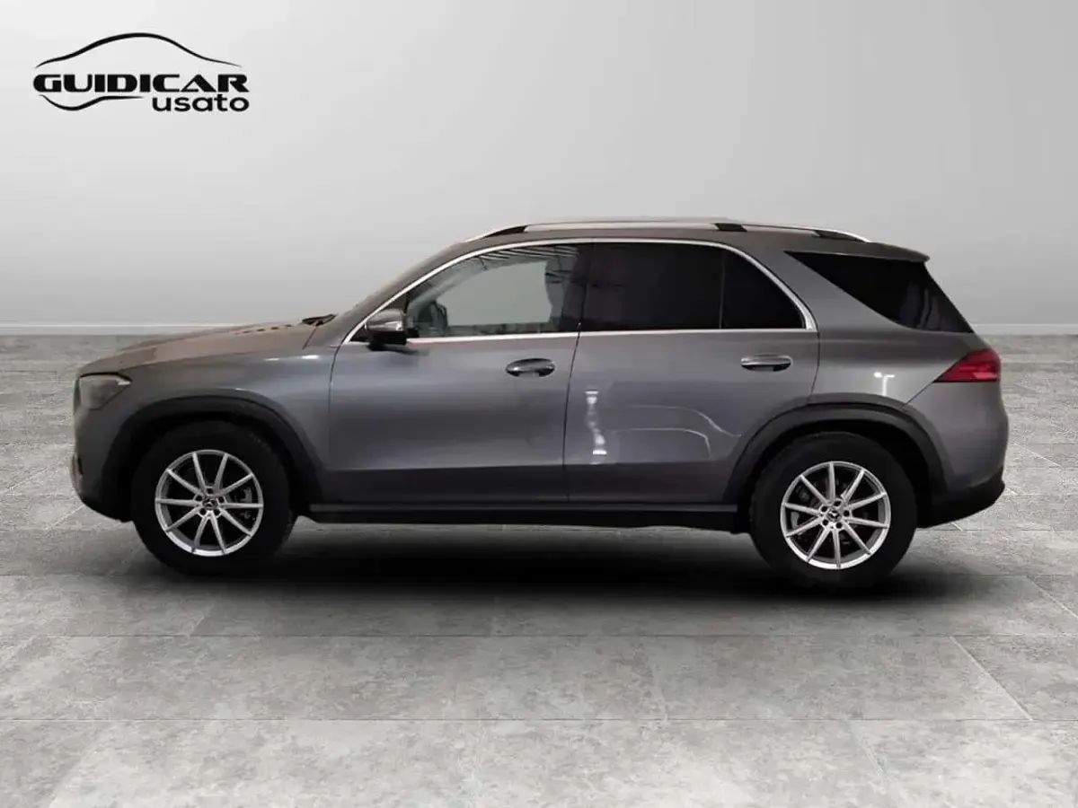 Usata Mercedes GLE300 Advanced 269 CV (197 kW) 2025 Argento SUV