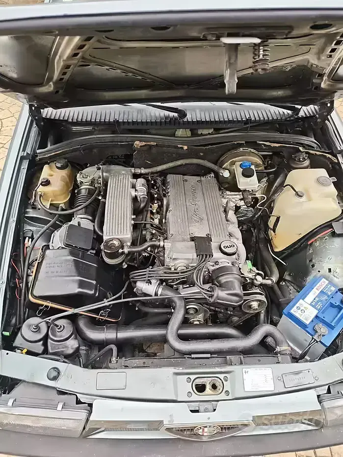 Usata Alfa Romeo 75 148 CV (108 kW) 1990 Berlina