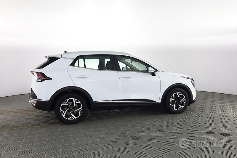 Usata Kia Sportage 136 CV (100 kW) 2023 Bianco SUV