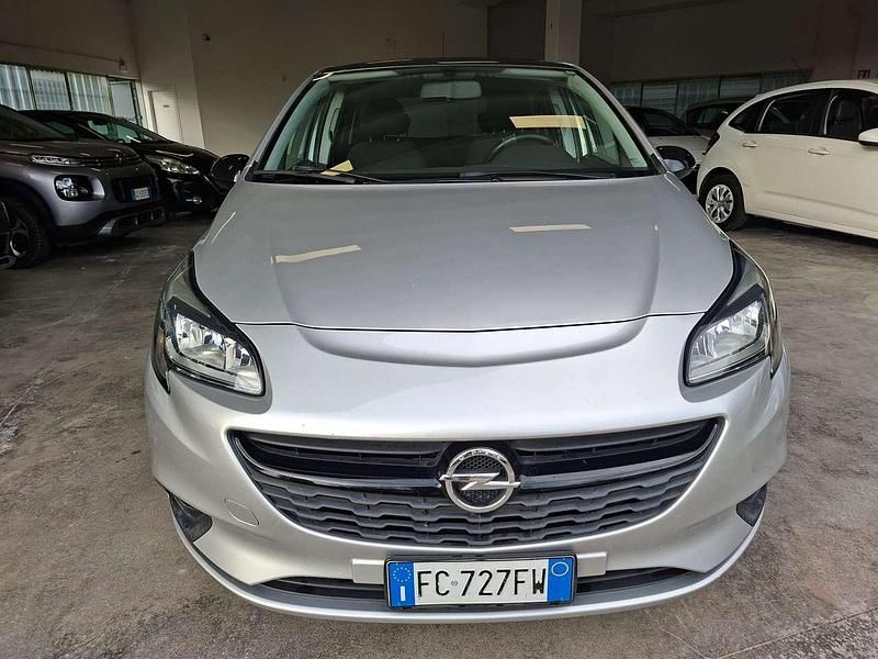 Usata Opel Corsa 90 CV (66 kW) 2016 Argento Utilitaria