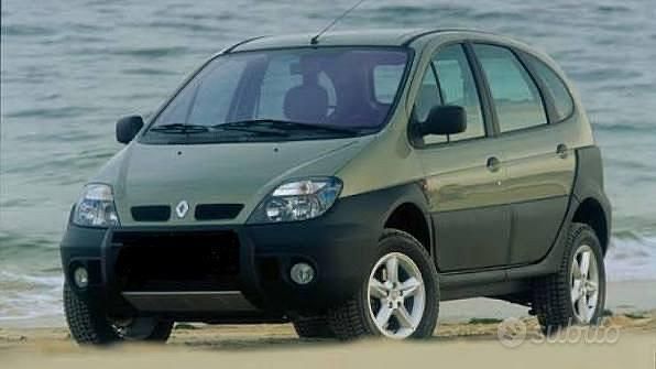Verde Usata 2001 Renault Mégane SUV | 1650 € - Immagine 1/1