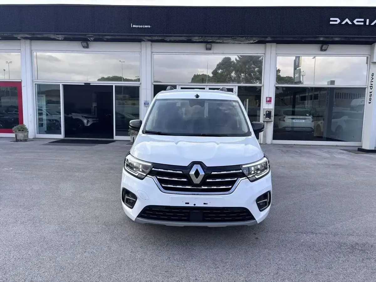Usata Renault Kangoo Intens 95 CV (69 kW) 2022 Bianco Monovolume