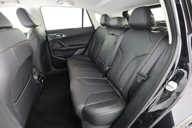 Nuova MG HS Luxury 143 CV (105 kW) 2026 Pebble black SUV