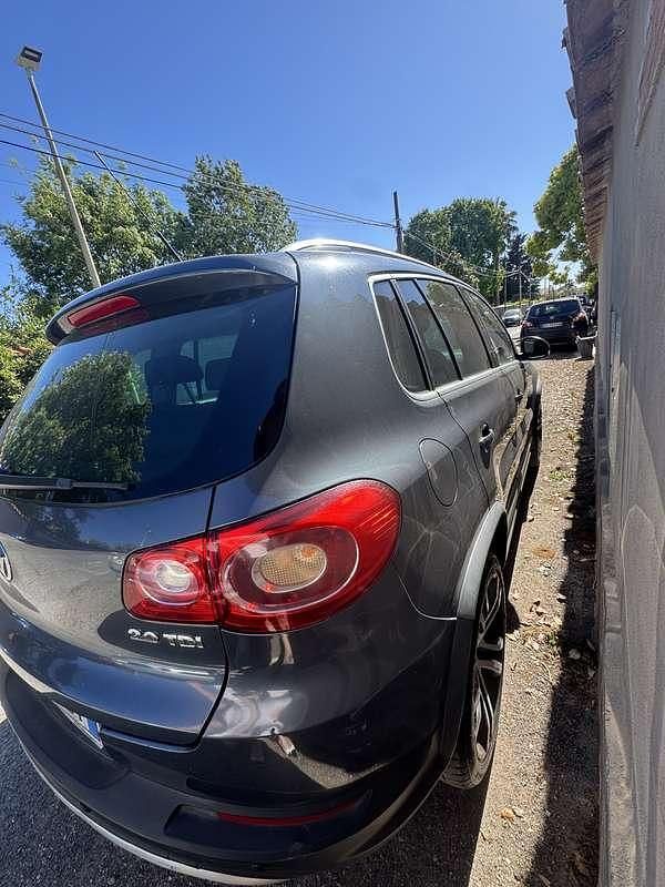 Usata VW Tiguan Sportline 140 CV (102 kW) 2010 SUV