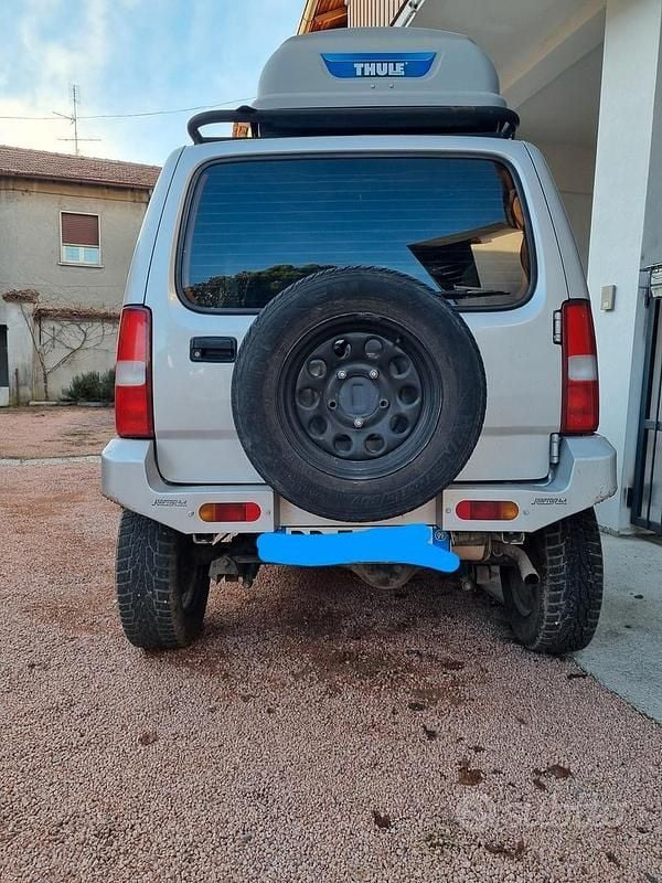 Usata Suzuki Jimny 80 CV (58 kW) 1999 SUV