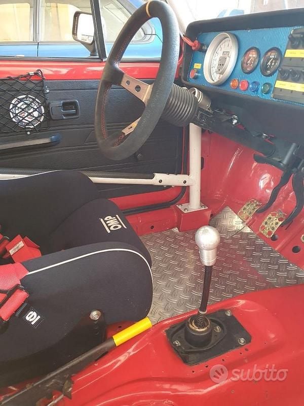 Usata VW Golf I GTI 110 CV (80 kW) 1982 Rosso Utilitaria