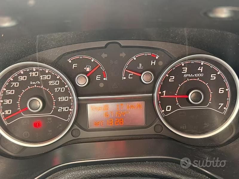 Usata Fiat Doblò 75 CV (55 kW) 2016 Monovolume