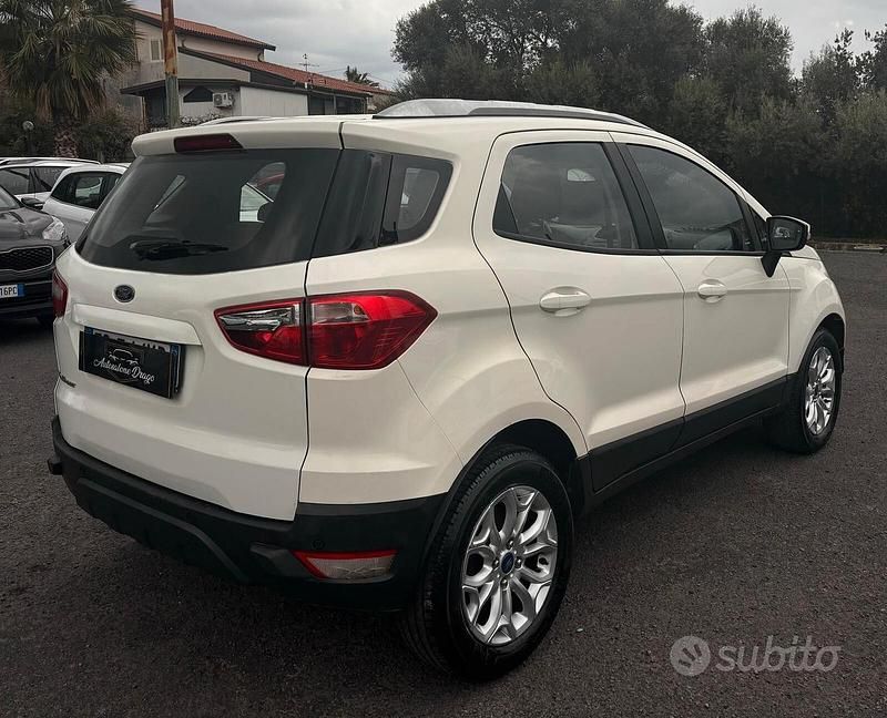 Usata Ford Ecosport Titanium 95 CV (69 kW) 2016 Bianco SUV