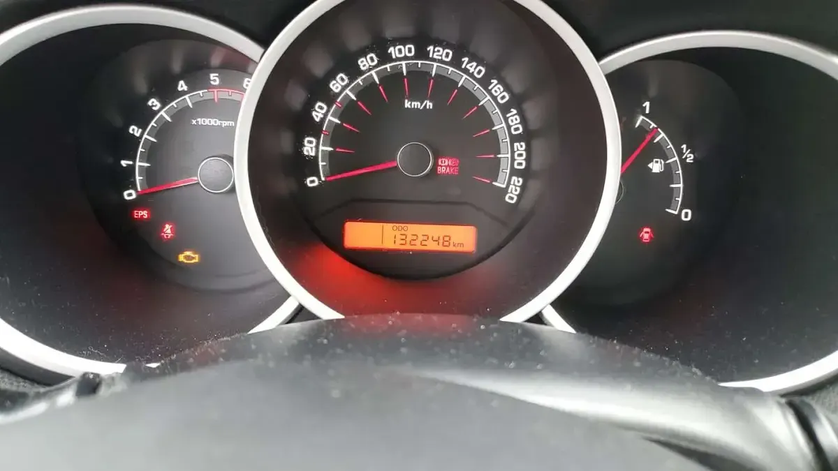 Usata Kia Venga LX 77 CV (56 kW) 2010 Bianco Utilitaria