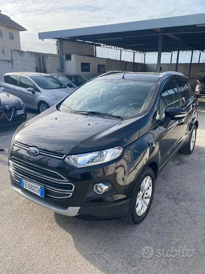 Usado Ford Ecosport 95 HP (69 kW) 2016 Preto SUV