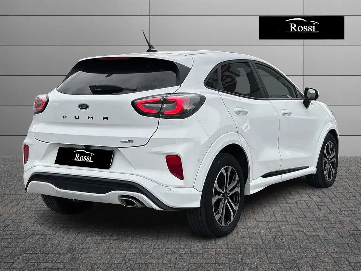 Usata Ford Puma ST-Line 125 CV (91 kW) 2022 Grigio chiaro SUV