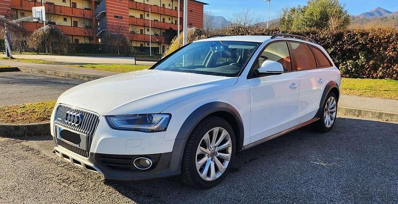 Usata 2014 Audi A4 Allroad Ambiente Station wagon | 12.500 € (Buon prezzo) - Immagine 1/4