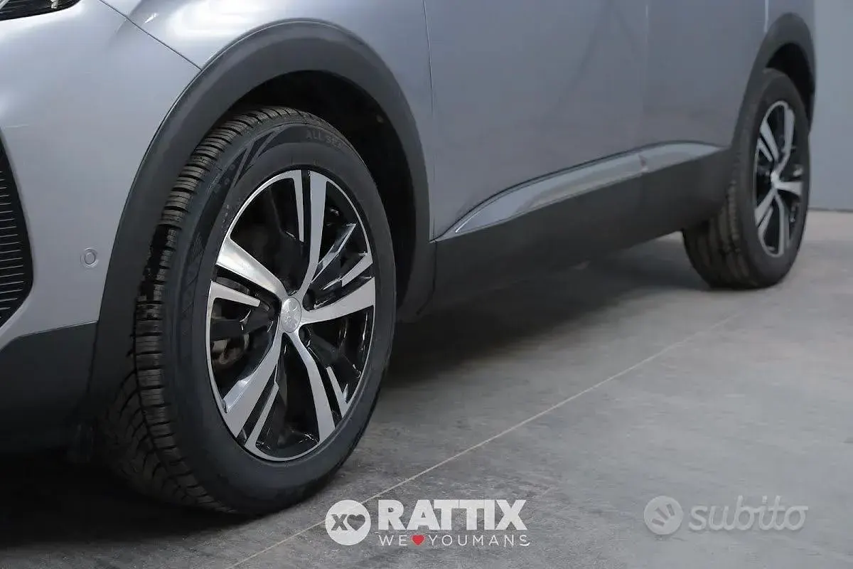 Usata Peugeot 3008 GT 131 CV (96 kW) 2024 Grigio artense SUV