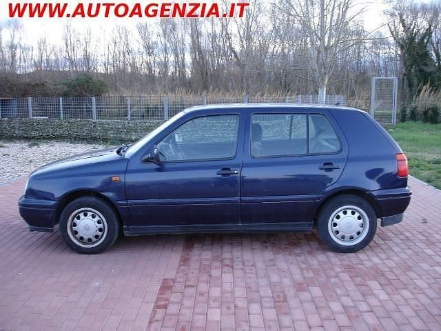 Usata VW Golf III 101 CV (74 kW) 1996 Blu Berlina
