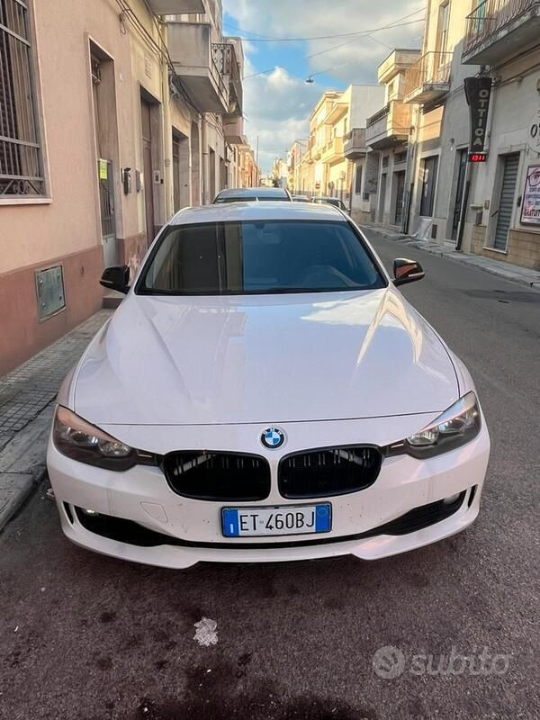Usata 2013 BMW 318 M Sport Station wagon | 8000 € (Buon prezzo) - Immagine 1/4
