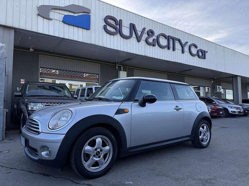 Usata Mini ONE 95 CV (69 kW) 2007 Argento Utilitaria