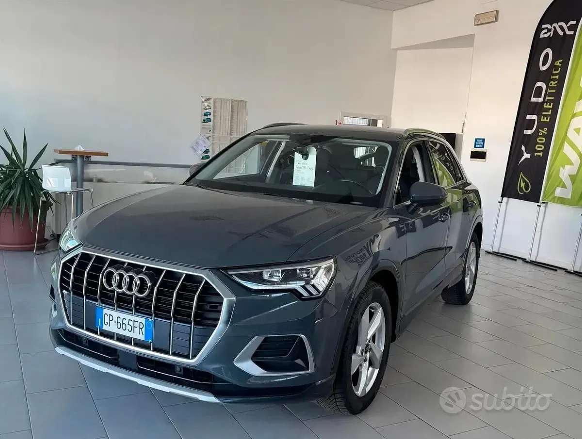 Usata Audi Q3 Advanced 150 CV (110 kW) 2023 Grigio SUV