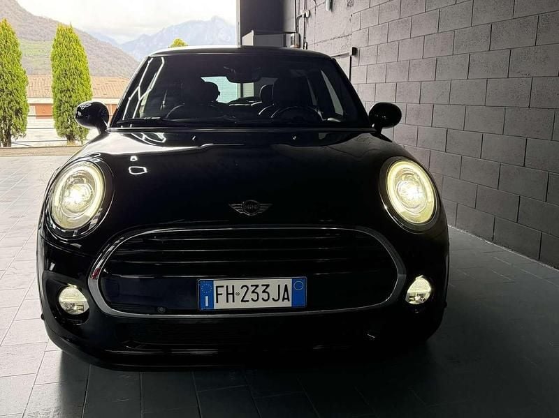 Usata Mini Cooper D Hype 116 CV (85 kW) 2017 Other Utilitaria