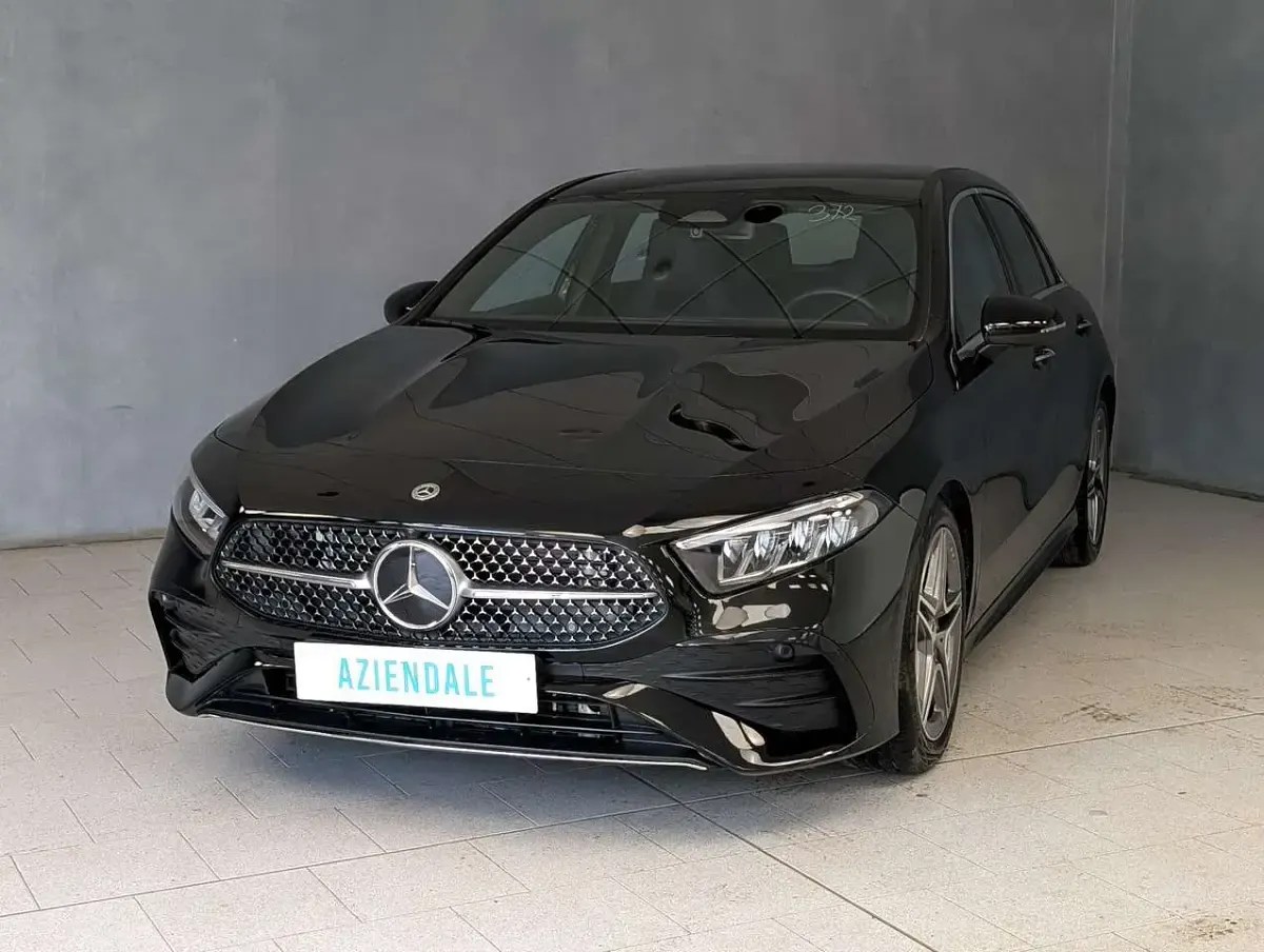 Usata Mercedes A180 AMG line 136 CV (100 kW) 2025 Berlina
