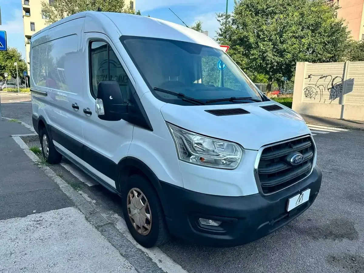 Usata Ford Transit Trend 131 CV (96 kW) 2022 Bianco Furgone