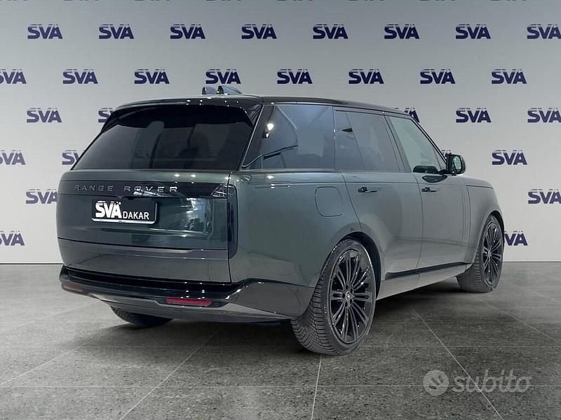 Usata Land Rover Range Rover HSE 249 CV (183 kW) 2024 Verde SUV