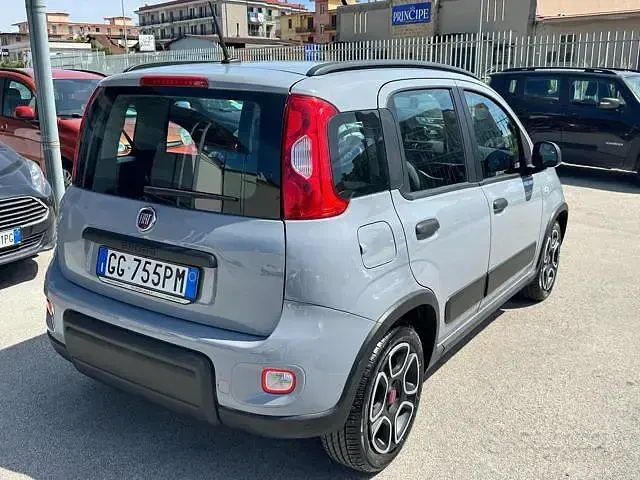 Usata Fiat Panda City Life 69 CV (50 kW) 2021 Grigio Utilitaria