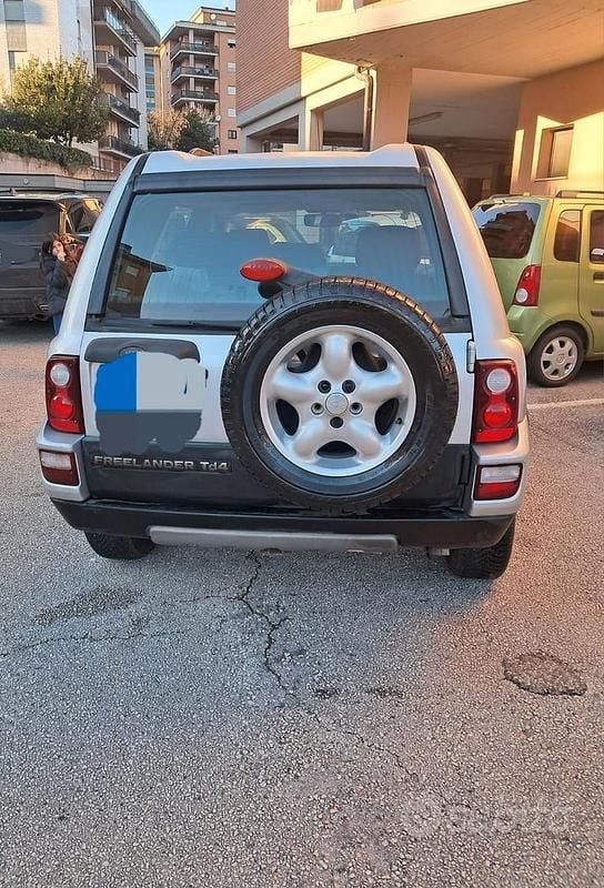 Usata Land Rover Freelander S 111 CV (81 kW) 2003 Grigio SUV