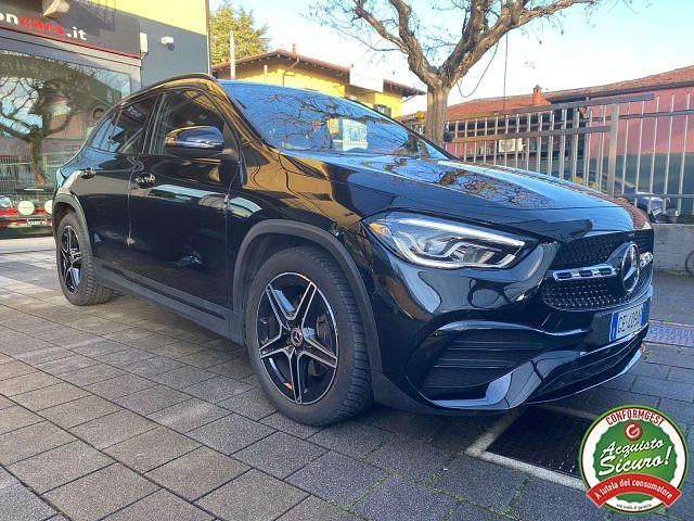 Usata Mercedes GLA200 Premium 150 CV (110 kW) 2021 Nero SUV