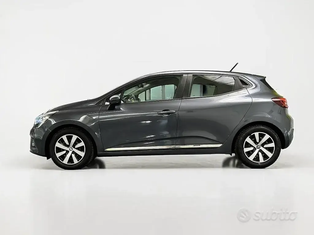 Usata Renault Clio V Zen 91 CV (66 kW) 2021 Berlina