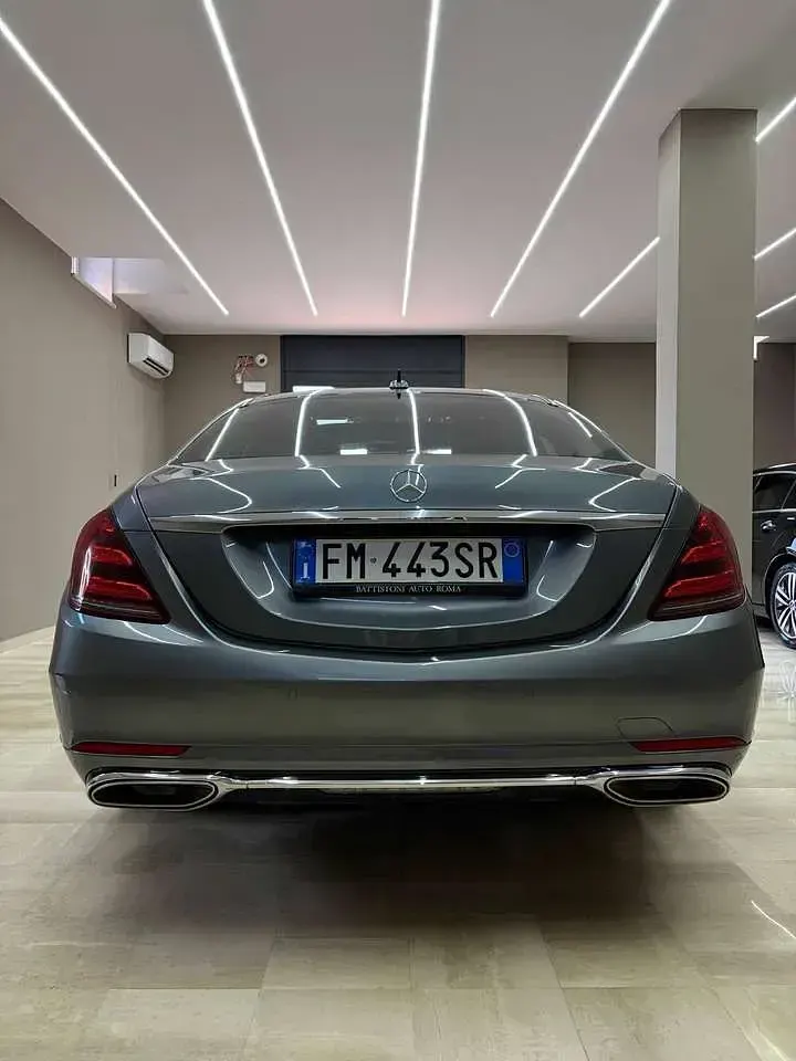 Usata Mercedes S560 Premium Plus 469 CV (344 kW) 2018 Grigio selenite metallizzato Berlina