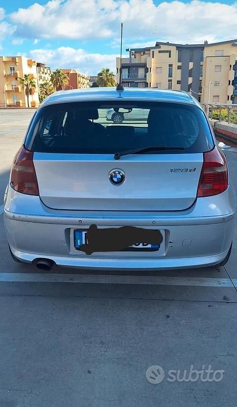Usata BMW 120 177 CV (130 kW) 2008 Grigio Utilitaria