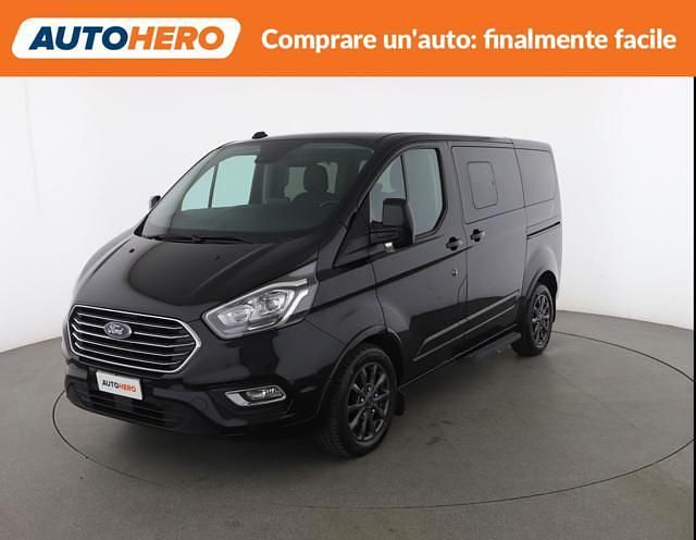 Usata Ford Tourneo Titanium 131 CV (96 kW) 2023 Nero Monovolume
