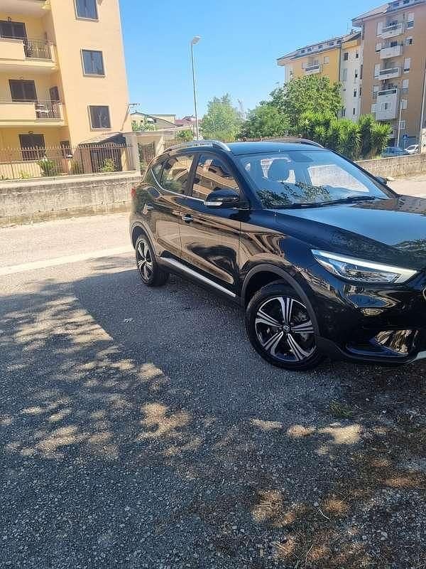 Usata 2024 MG ZS Comfort Tre volumi | 13.000 € (Ottimo prezzo) - Immagine 1/4
