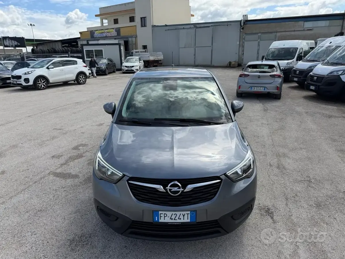 Usata Opel Crossland X 99 CV (72 kW) 2018 Grigio SUV