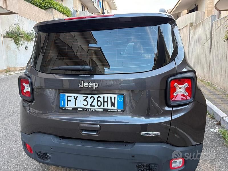 Usata Jeep Renegade Night Eagle 120 CV (88 kW) 2019 Grigio SUV